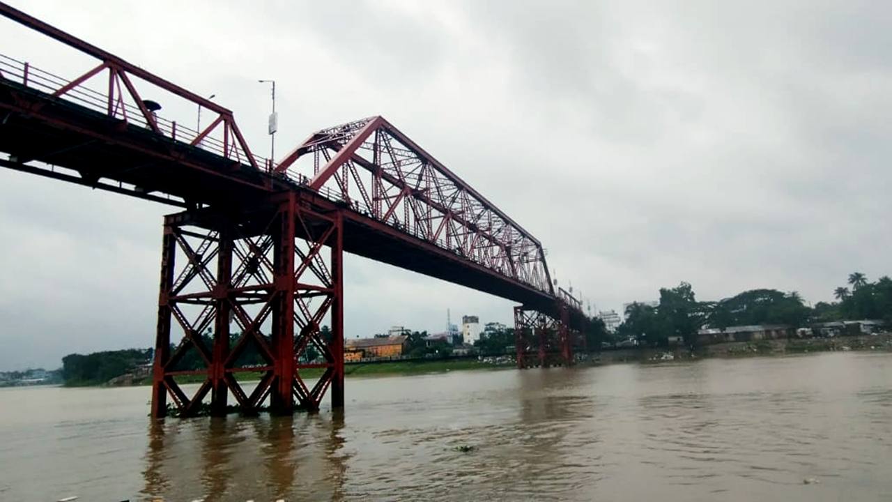 সুরমা-কুশিয়ারা নদীর পানি সমতল কমছে, ৭২ ঘণ্টায় হ্রাস অব্যাহত থাকবে