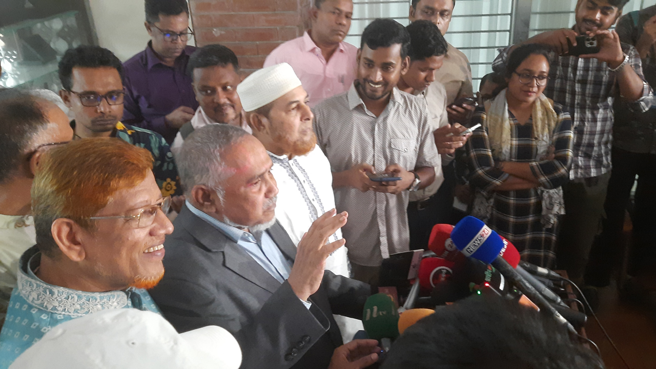 জীবদ্দশায় ১০ বছরের বেশি প্রধানমন্ত্রী থাকা যাবে না : জামায়াতের প্রস্তাব