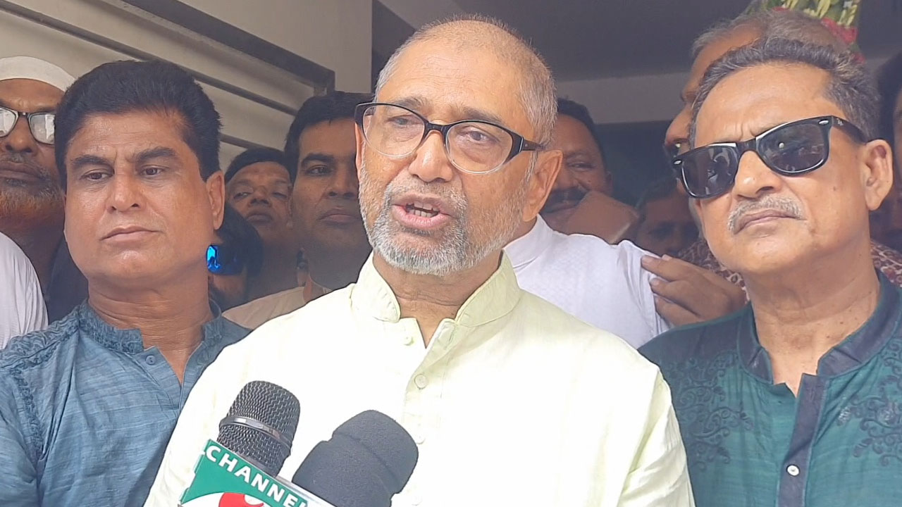 বিএনপি দখলবাজি-চাঁদাবাজির রাজনীতিতে বিশ্বাস করে না : আযম খান