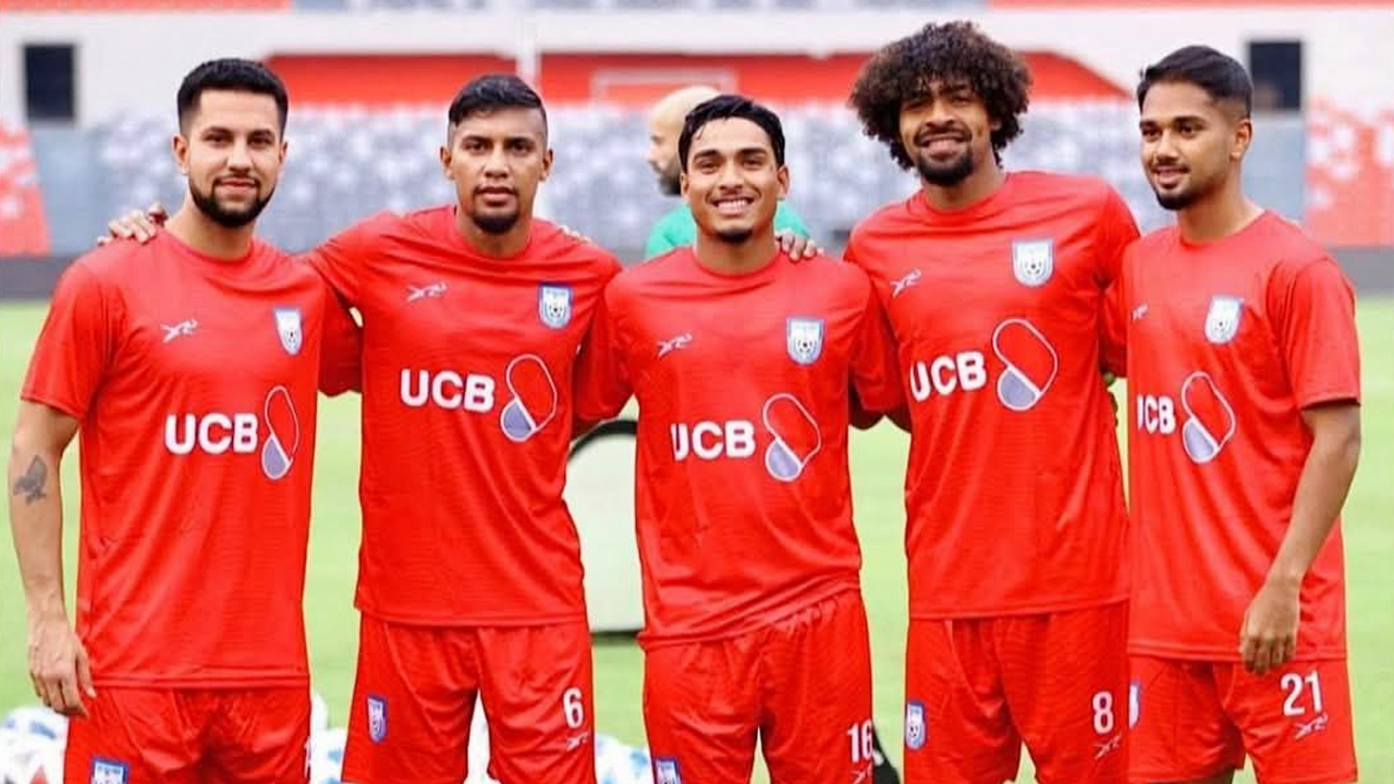 কিউবা নেই সিঙ্গাপুর ম্যাচে, প্রবাসী বাড়ায় খুশি জামাল