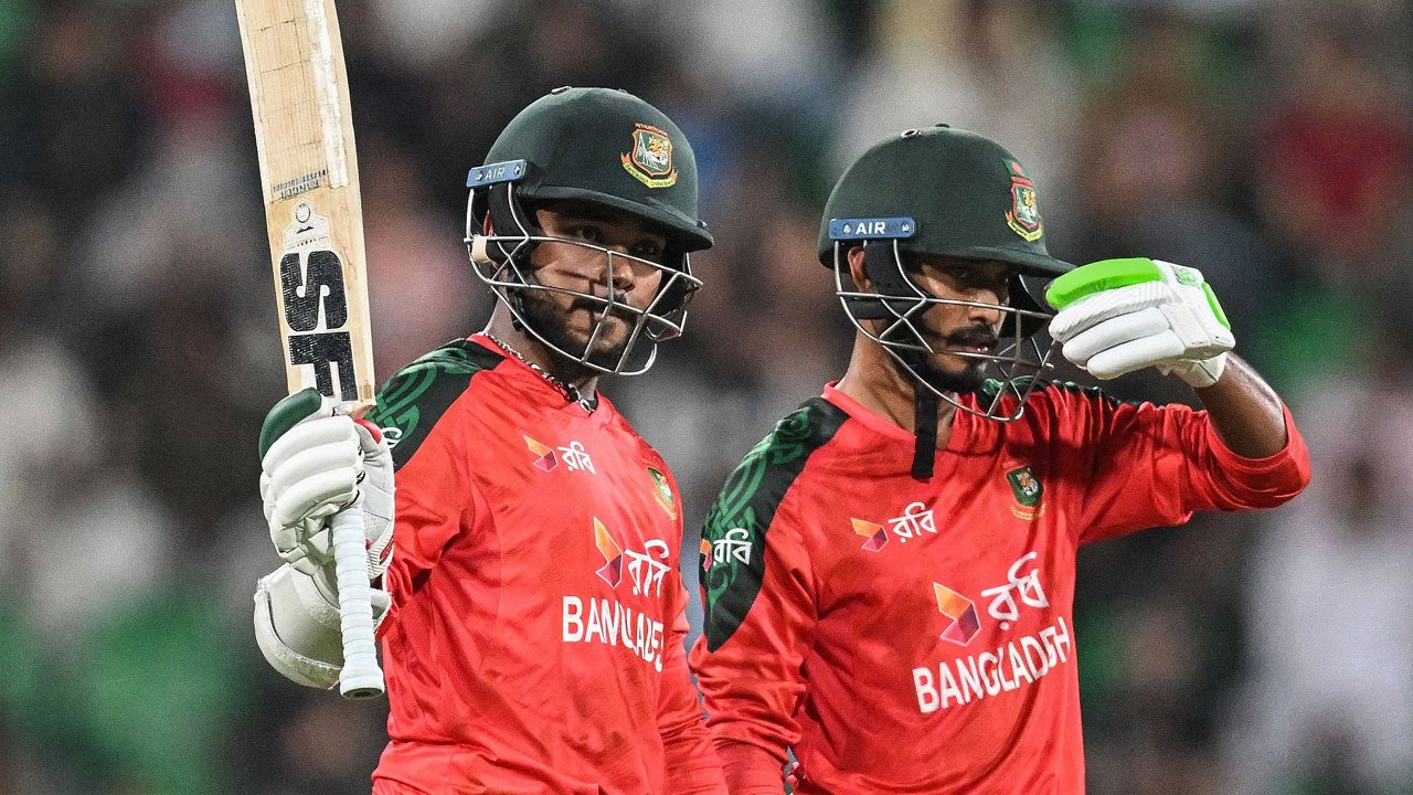 ইমনের ঝোড়ো ফিফটিতে রেকর্ড সংগ্রহ বাংলাদেশের