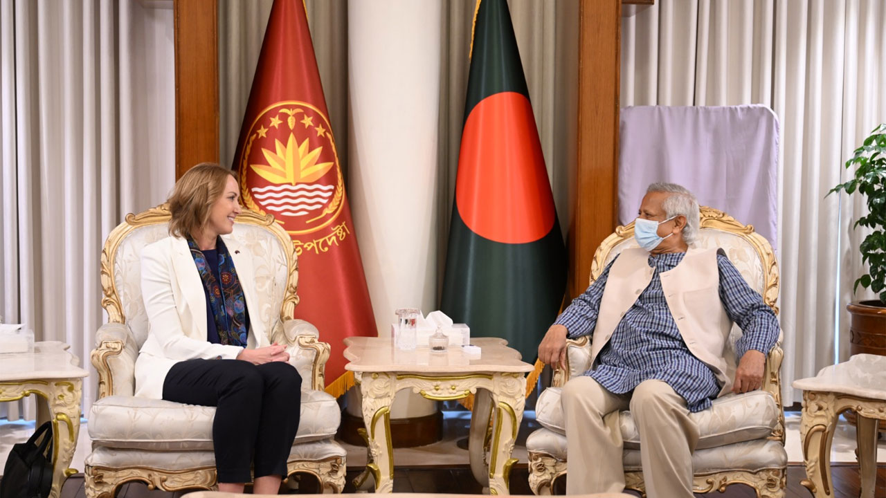 ঢাকায় ফের অস্ট্রেলিয়ার ভিসা কার্যক্রম চালু, কৃতজ্ঞতা জানালেন ড. ইউনূস