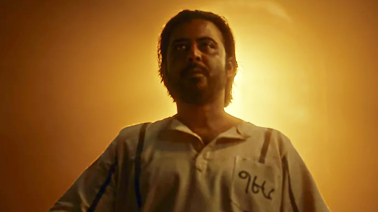নিশোকে কয়েদির বেশে দেখে চমকে গেল ভক্তরা!