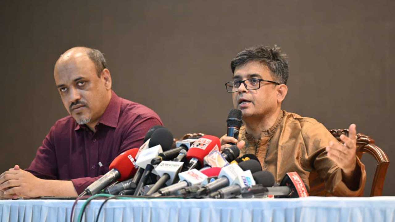 এনসিপির অনুষ্ঠানে বাস নিয়ে সরকারের কোনো হস্তক্ষেপ নেই