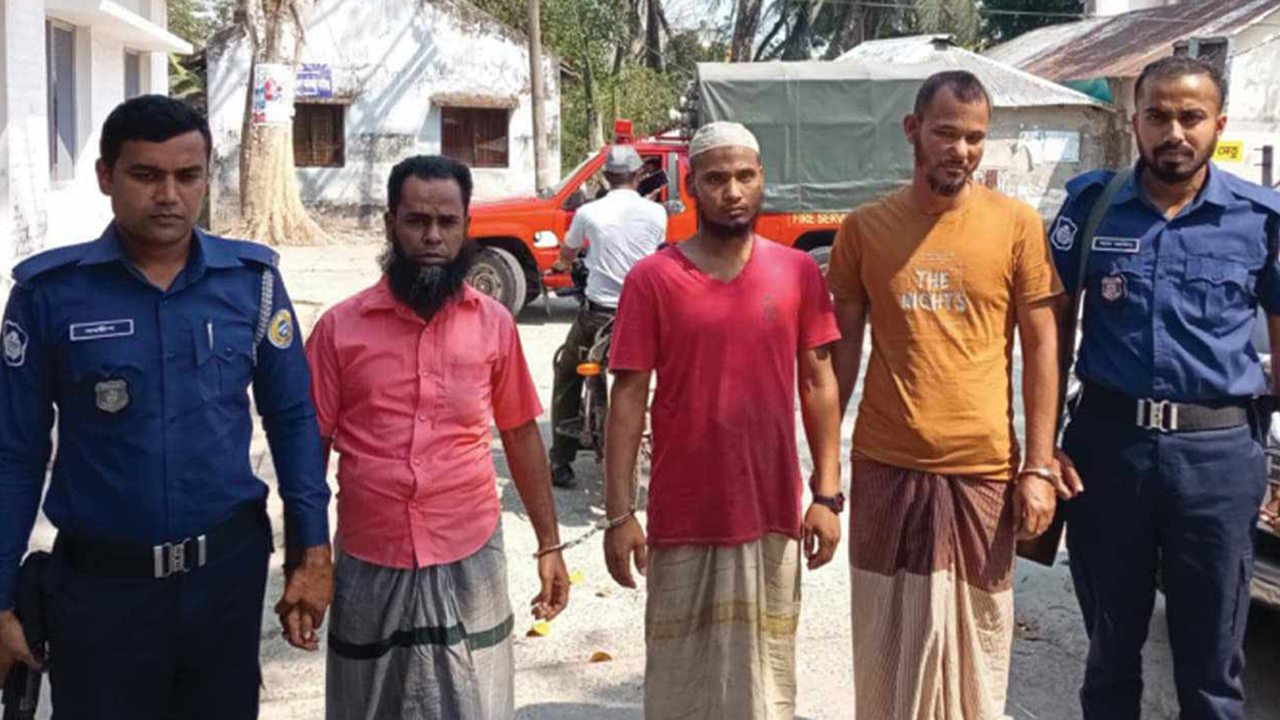 মানবদেহের জন্য ক্ষতিকর রং মিশিয়ে বিস্কুট তৈরি