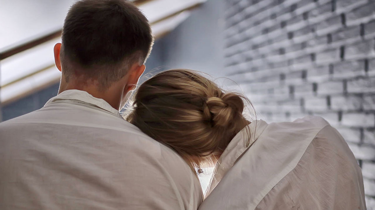 ব্রিটেনে গর্ভপাত হলে ছুটি পাবেন দম্পতিরা