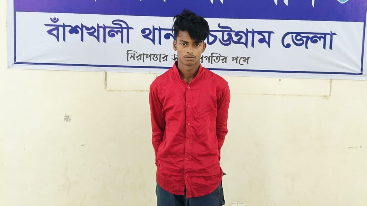 জুয়ার টাকা জোগাড়ে চালককে খুন করে অটোরিকশা ছিনতাই চেষ্টা