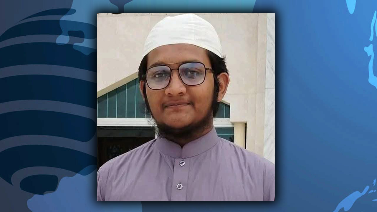 ট্রাকচাপায় কুরআনের হাফেজের মৃত্যু