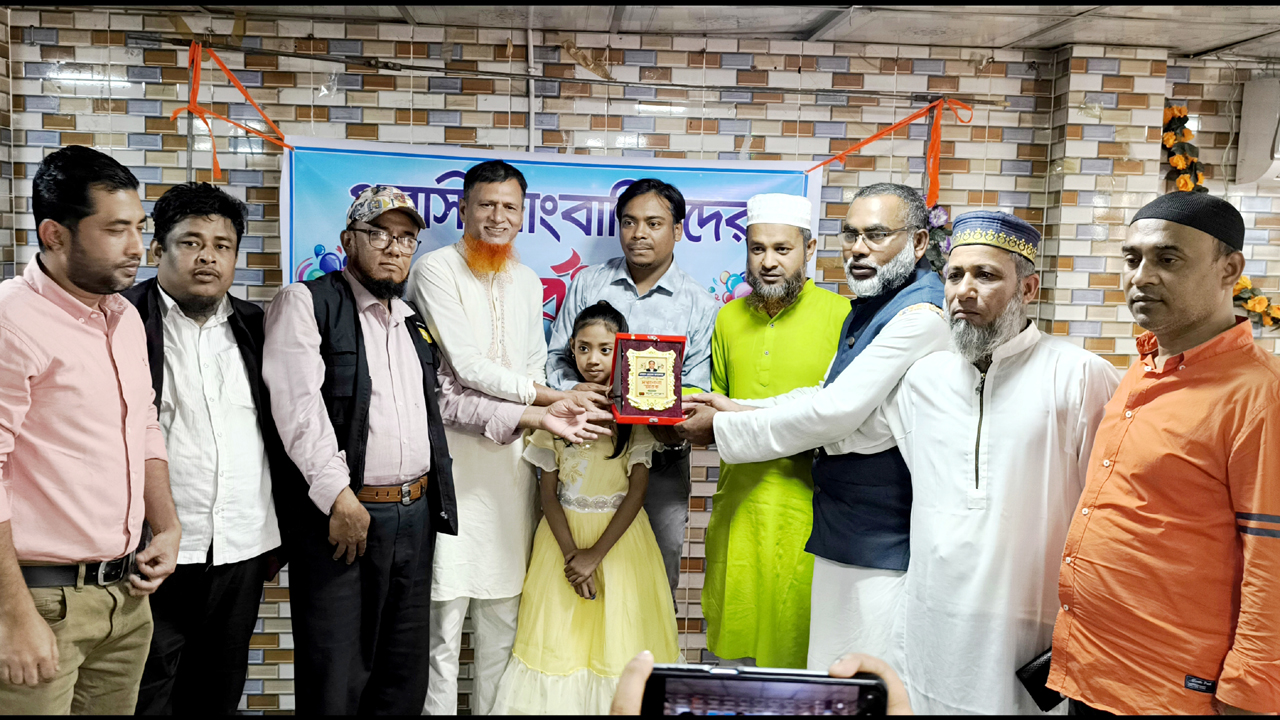 ঢাকা পোস্টের মালদ্বীপ প্রতিনিধিকে কচুয়া প্রেসক্লাবের সংবর্ধনা