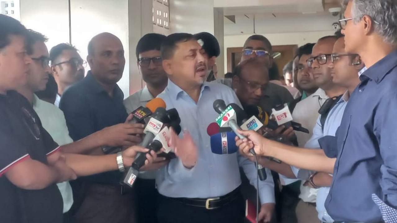 স্বাধীনতা দিবসে কুচকাওয়াজের আয়োজন নিয়ে যা বললেন স্বরাষ্ট্র সচিব
