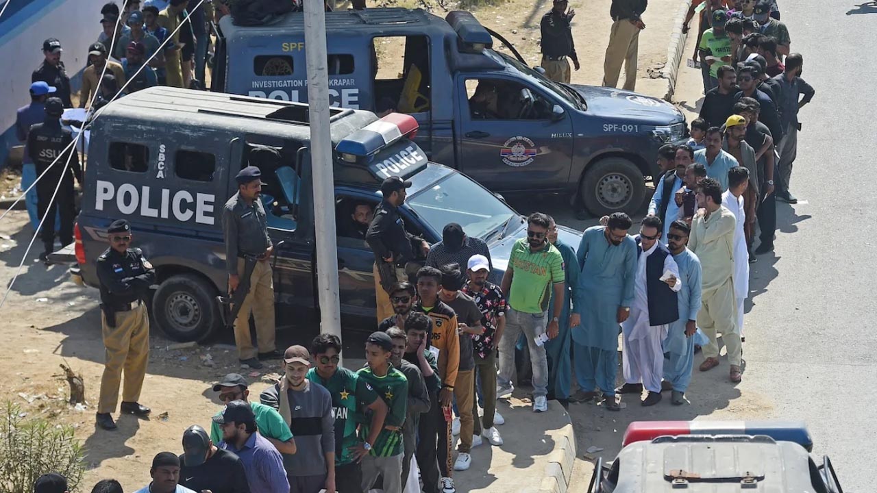 ভারত ফাইনালে ওঠায় আশাভঙ্গ পাকিস্তানের