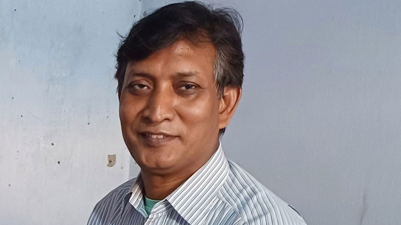 পাবনায় চাঁদাবাজির অভিযোগে সাংবাদিক গ্রেপ্তার