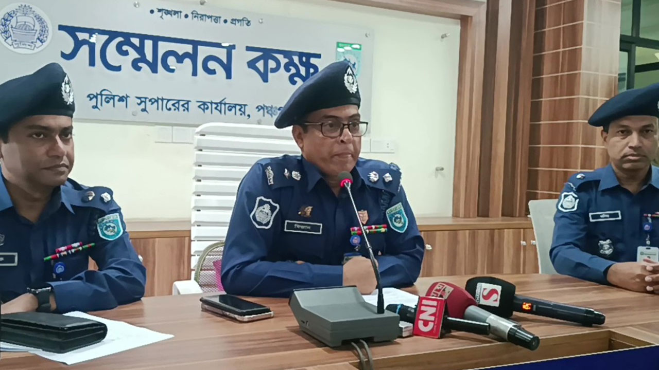 তেঁতুলিয়ায় আটক ৫ ডাকাত টাঙ্গাইলে ডাকাতিতে জড়িত