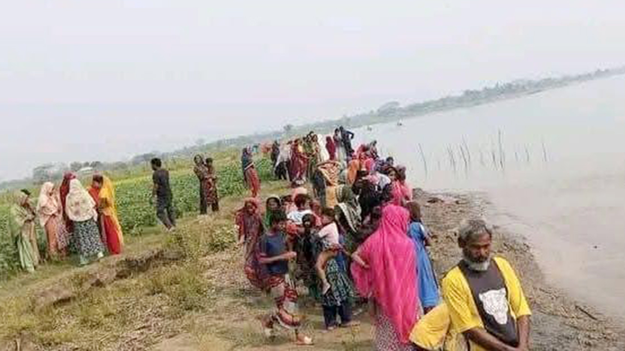 পরিচয় মিলেছে জয়ন্তী নদীর পাড়ে পড়ে থাকা নারী-শিশুর