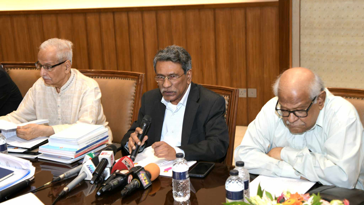 দলগুলোর ভিন্নমত থাকলেও সবার লক্ষ্য এক : আলী রীয়াজ