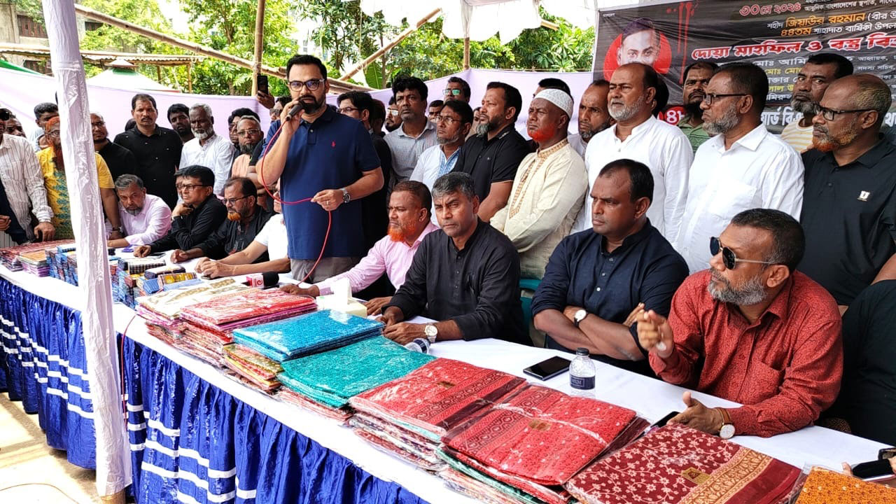 মানুষ চায় আগামী ডিসেম্বরের মধ্যেই নির্বাচন : আমিনুল হক