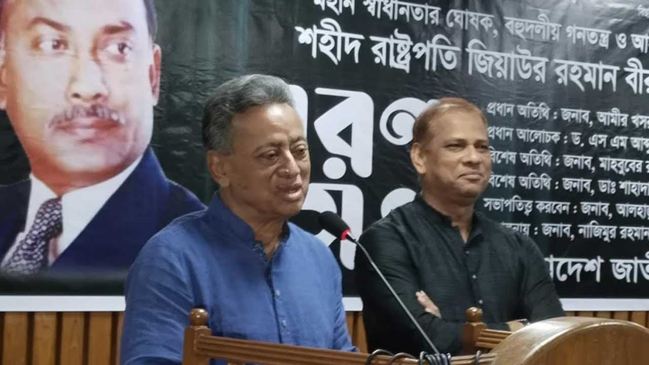 আমরা একটি নির্বাচিত সরকারের অপেক্ষায় রয়েছি : আমীর খসরু