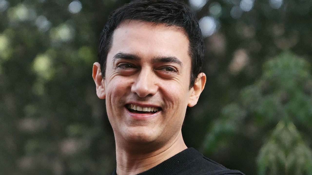 আমির খানের বিরুদ্ধে চুরির অভিযোগ!