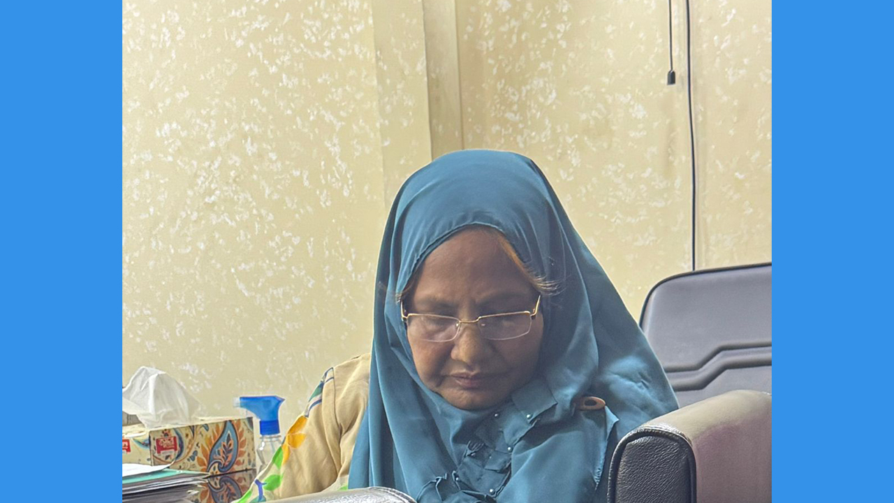 জবির সাবেক অধ্যাপক আনোয়ারা কারাগারে