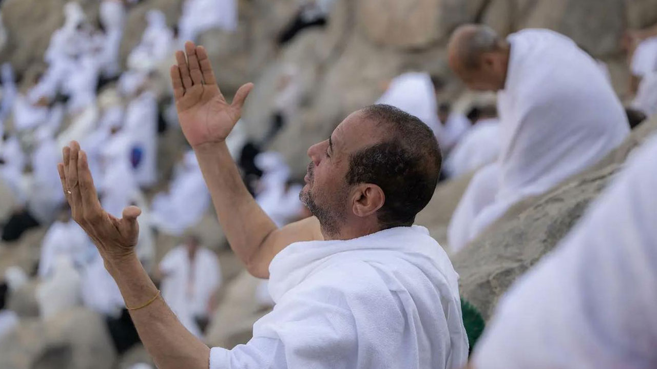 এক সফরে একাধিক ওমরা করা যাবে?