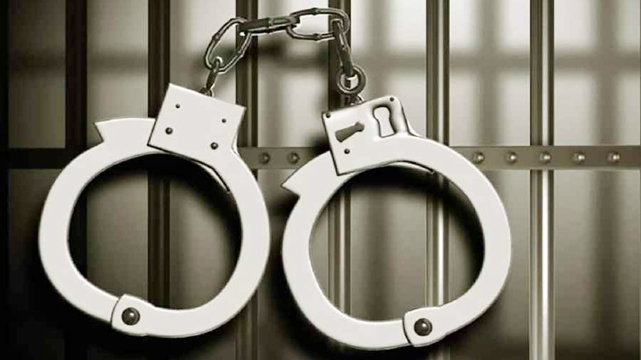 ২৪ ঘণ্টায় বিশেষ অভিযানে গ্রেপ্তার আরও ১১৩৭