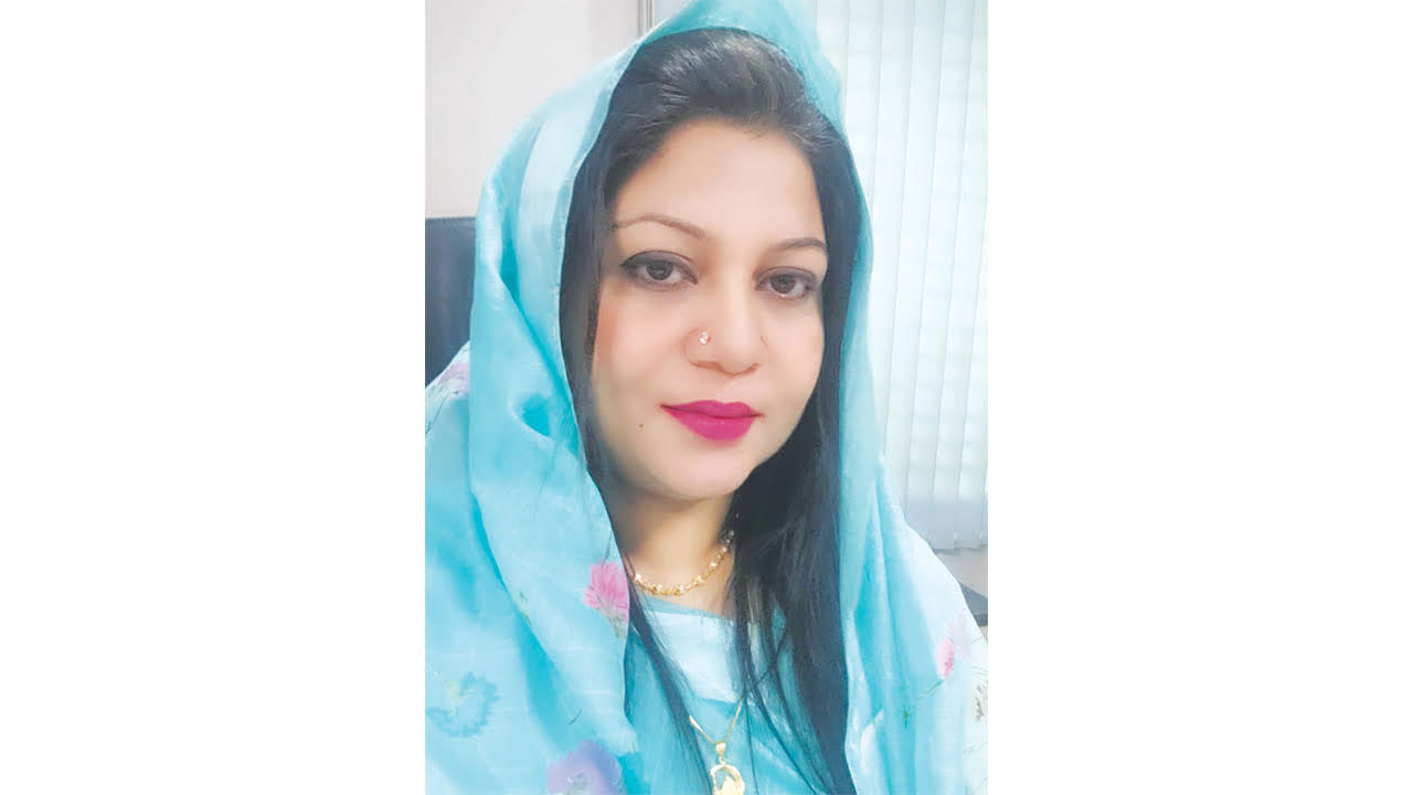 চট্টগ্রামে আওয়ামী লীগ নেত্রী জিনাত সোহানা গ্রেপ্তার