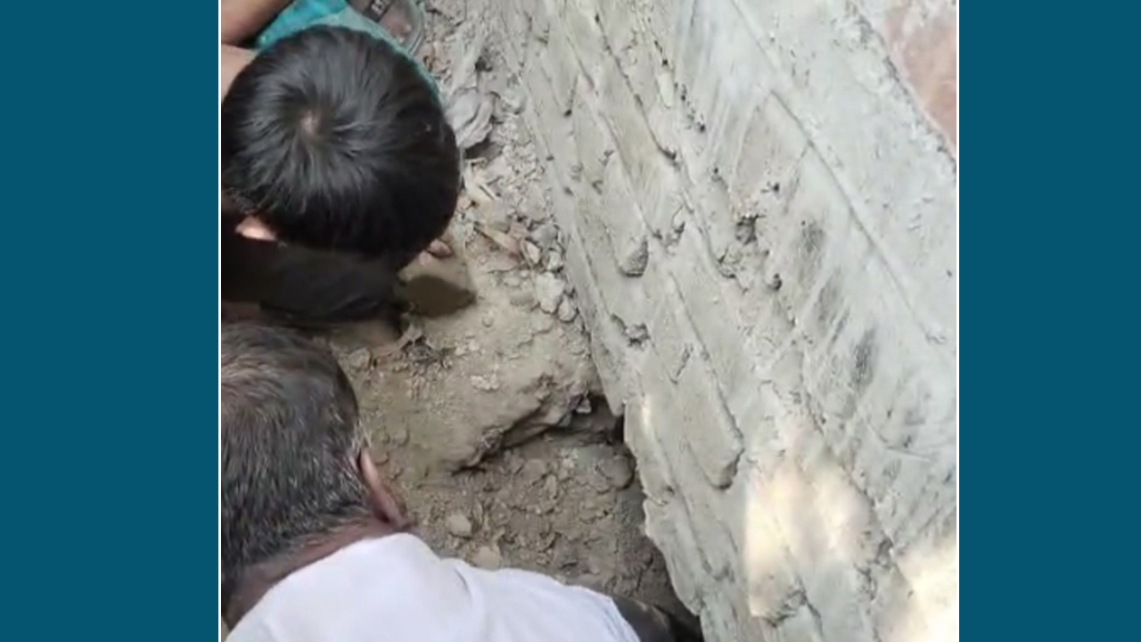 ‘মিনি আয়নাঘর’ ঘিরে চাঞ্চল্য, সেই চিকিৎসক রিমান্ডে