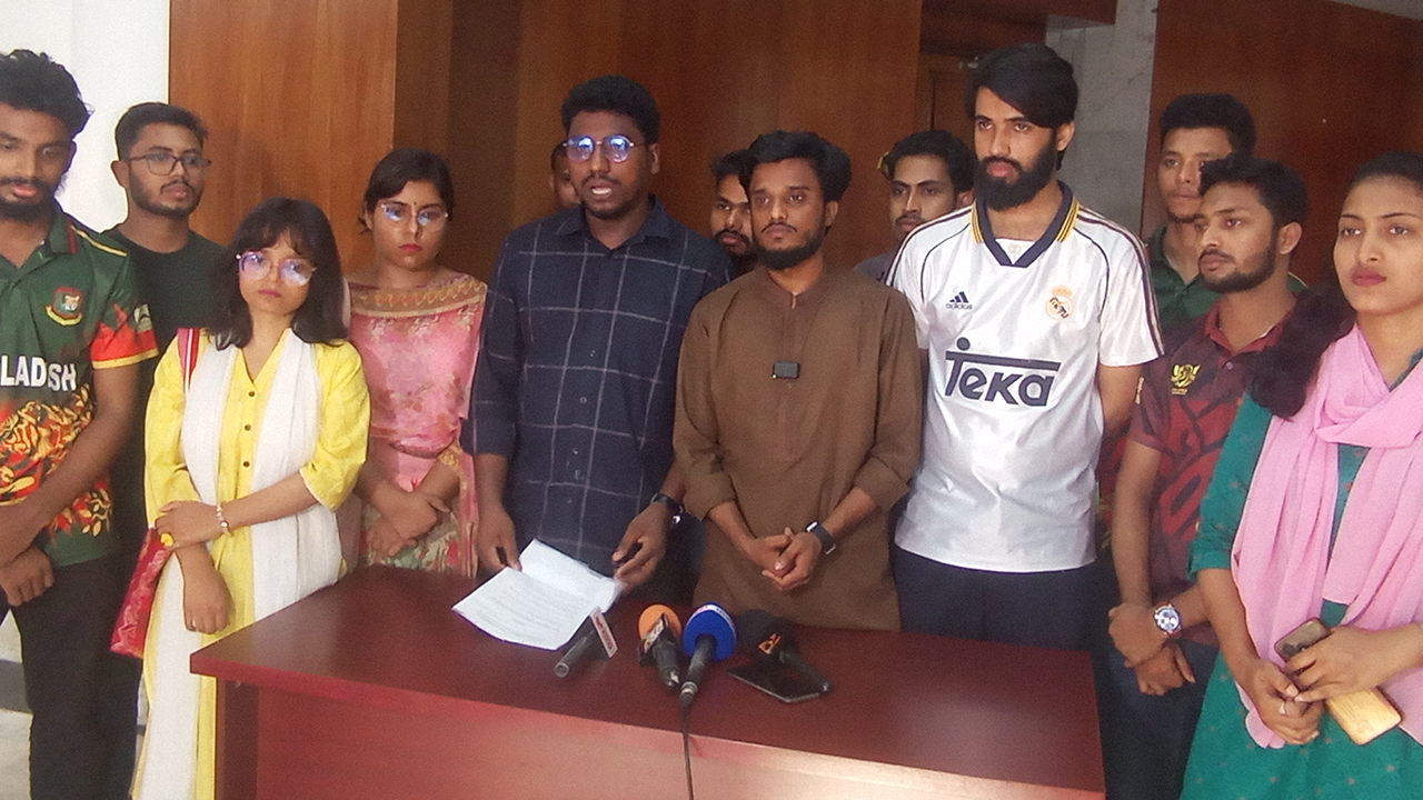 ঢাবি ক্যাম্পাসের নিরাপত্তা নিশ্চিতে বাগছাসের ৭ প্রস্তাবনা