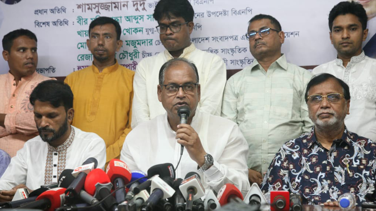 দ্রুত নির্বাচন দিলে দেশ রক্ষা পাবে : দুদু