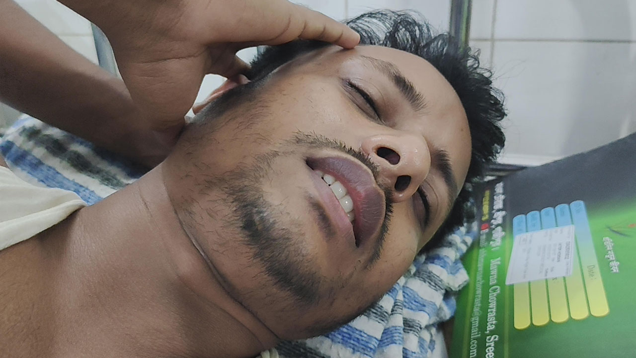 তিতুমীর কলেজে বৈষম্যবিরোধী ছাত্রনেতার ওপর ছাত্রদলের হামলার অভিযোগ