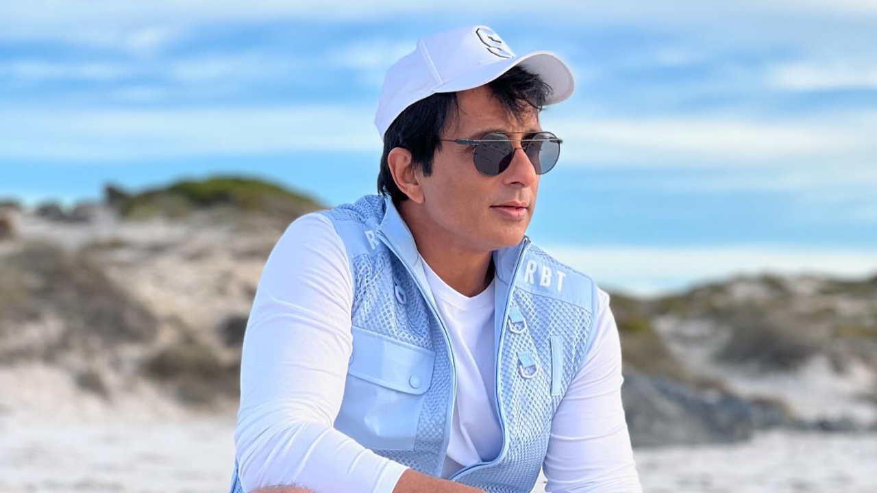 ভাইরাল ভিডিওর বিষয়ে মুখ খুললেন সোনু সুদ