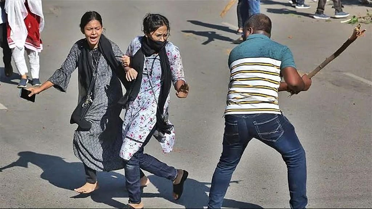 জুলাইয়ে ঢাবিতে হামলাকারীদের তদন্ত রিপোর্ট নিয়ে যা বললেন প্রক্টর