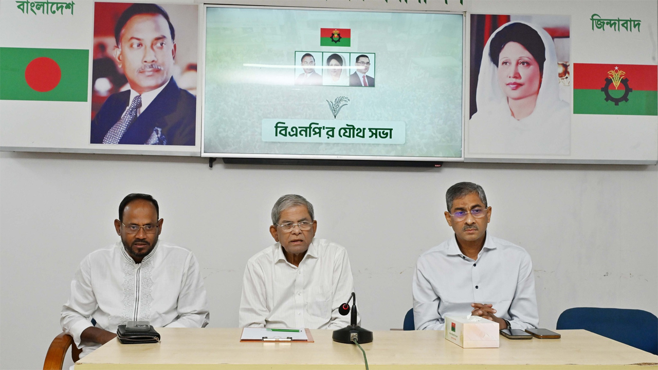 আগের চেয়ে সুস্থবোধ করায় দেশে ফেরার সিদ্ধান্ত নিয়েছেন খালেদা জিয়া