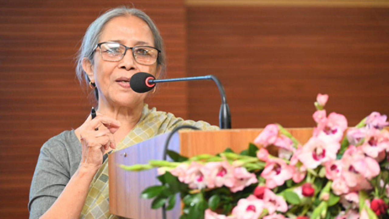 আমরা পশু পরিবহন নিয়ে চিন্তিত : উপদেষ্টা ফরিদা আখতার