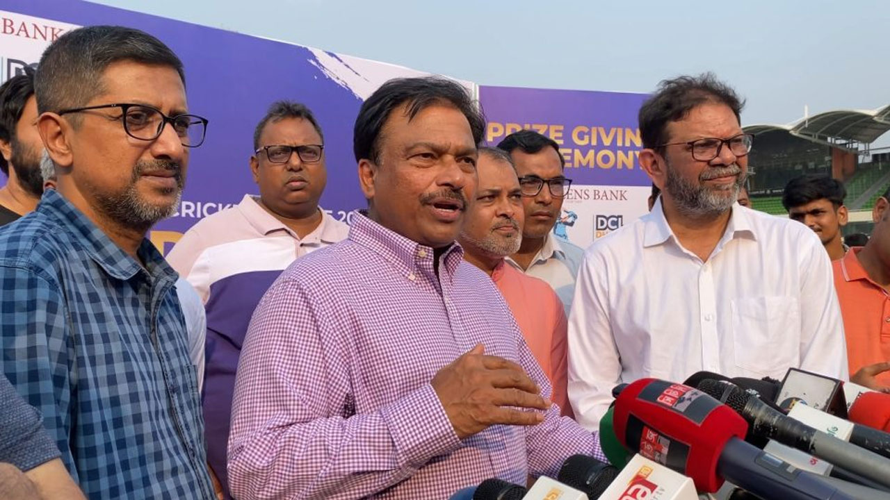 ফ্যাসিস্টদের সঙ্গে আমার বিন্দুমাত্র সম্পর্ক নেই: ফারুক