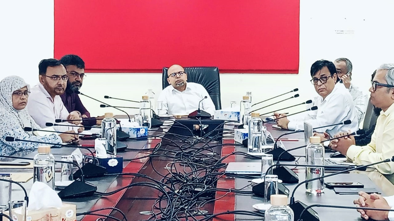 আ. লীগের আমলে ই-কমার্স খাতে দুর্বৃত্তায়ন হয়েছে : ফয়েজ আহমদ তৈয়্যব