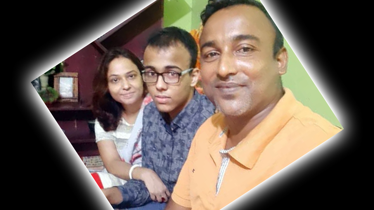 ছেলেকে চিকিৎসক বানাতে চেয়েছিলেন মা