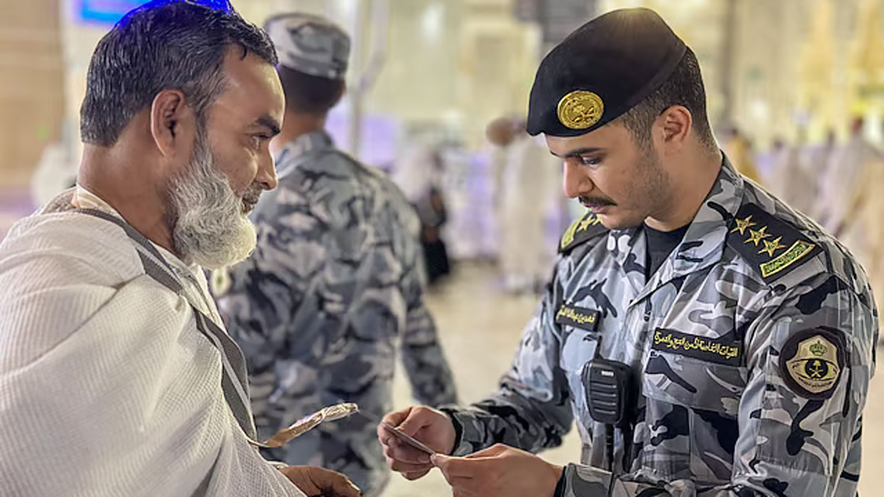 এই প্রথম অবৈধ হজযাত্রীদের জন্য আশ্রয়কেন্দ্র খুলছে সৌদি