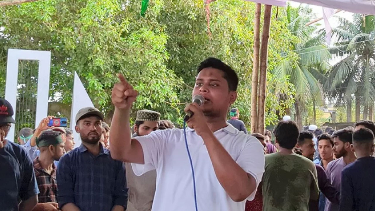 যদি কিন্তু অথবা ছাড়া আওয়ামী লীগকে নিষিদ্ধ করতে হবে : হাসনাত