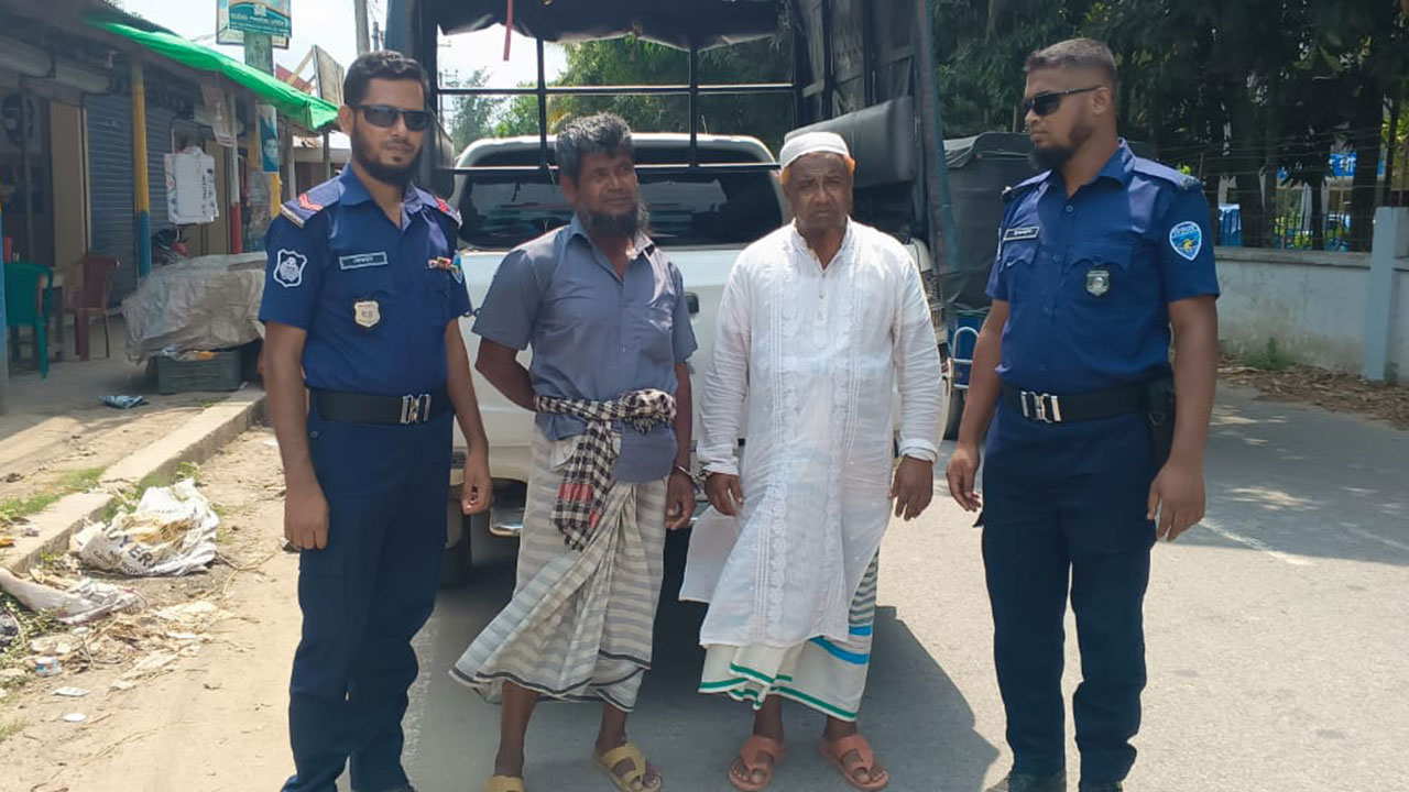 নদীর তীরের মাটি কাটায় সেই বিএনপি নেতাকে কারাদণ্ড