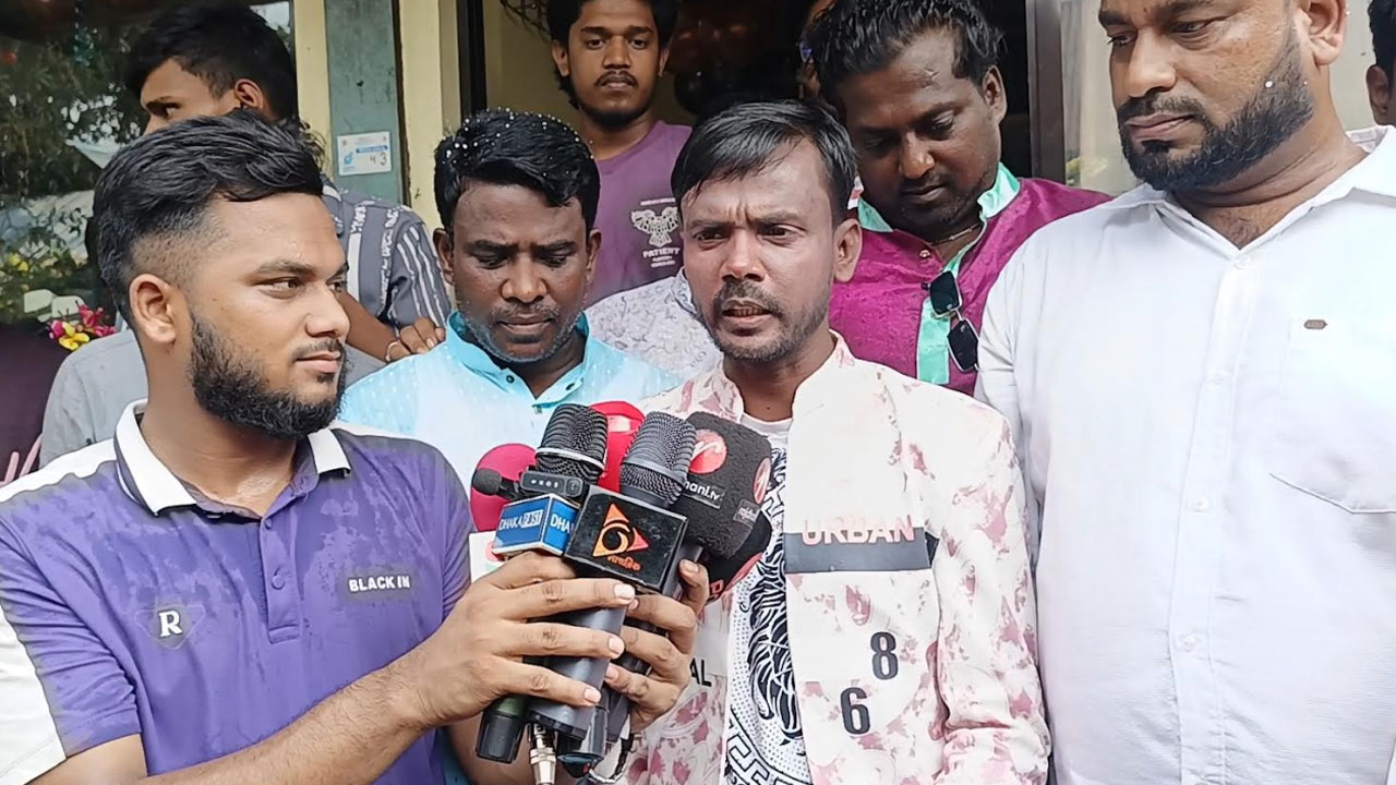 আমি রাজনীতিতে আর কামব্যাক করব না : হিরো আলম