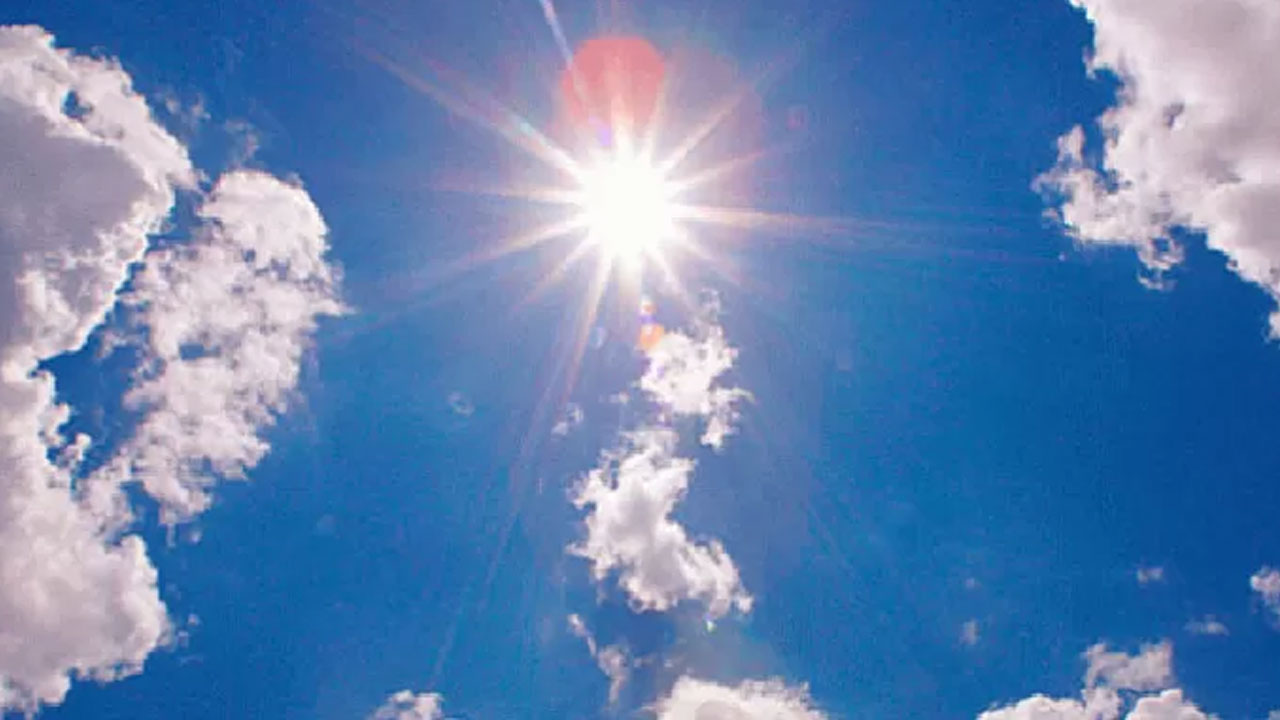 মৃদু তাপপ্রবাহ বয়ে যাচ্ছে দক্ষিণাঞ্চলের ওপর দিয়ে