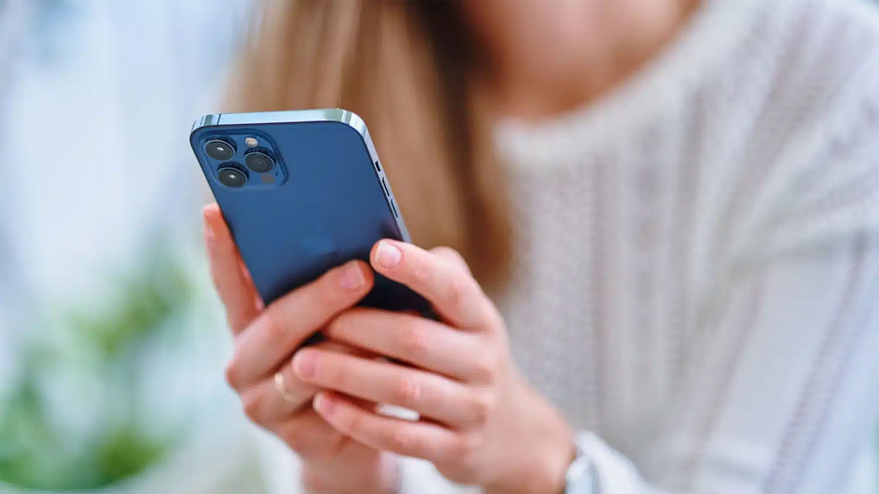 যুক্তরাষ্ট্রে ব্যবহারের জন্য আইফোন তৈরি হবে ভারতে