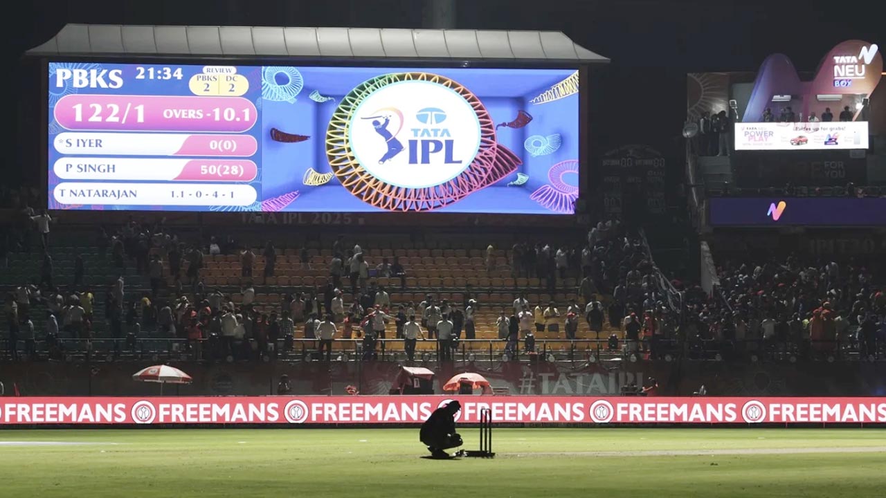 আইপিএল আয়োজনে আমিরাতের ‘না’, ইংল্যান্ড বলছে ‘সবসময় দরজা খোলা’