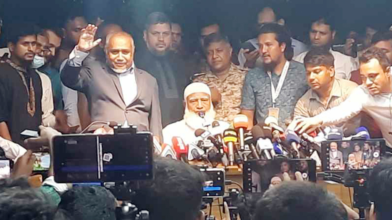 যেনতেন নয়, অর্থবহ স্বচ্ছ-নিরপেক্ষ নির্বাচন দিতে চান ড. ইউনূস