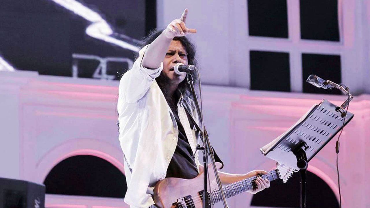 আজ রাতে সৌদিতে মঞ্চ মাতাবেন নগরবাউল জেমস