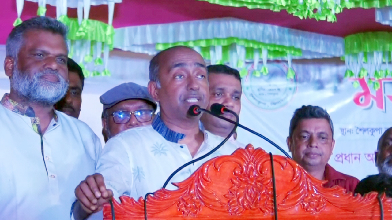 শেখ মুজিবের কালো আইনেই আ.লীগ নিষিদ্ধ সম্ভব : অ্যাটর্নি জেনারেল