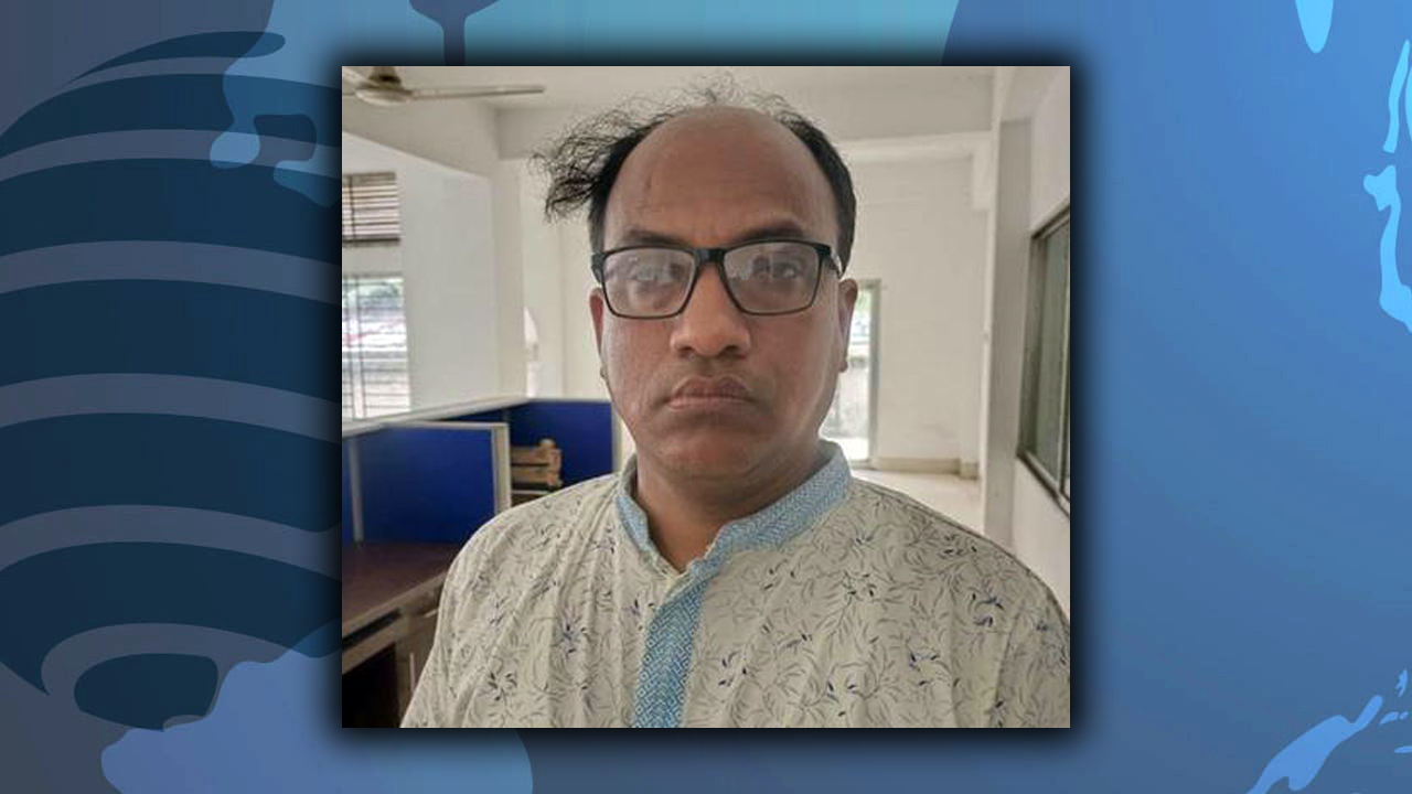 দর্শনা চেকপোস্টে স্ত্রীসহ আটক ঝিনাইদহ আ.লীগের শীর্ষ নেতা