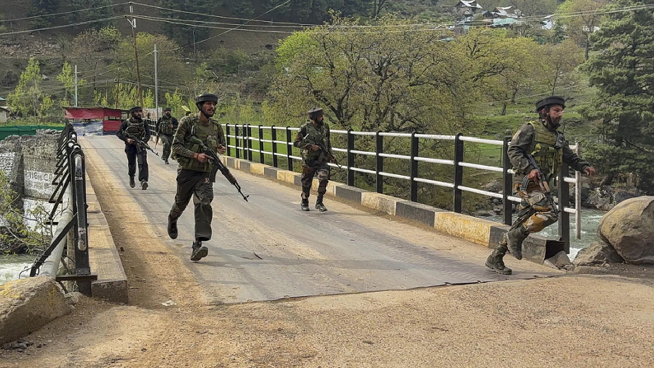 কাশ্মিরে হামলার নেপথ্যে ভারতীয় গোয়েন্দা সংস্থা ‘র’