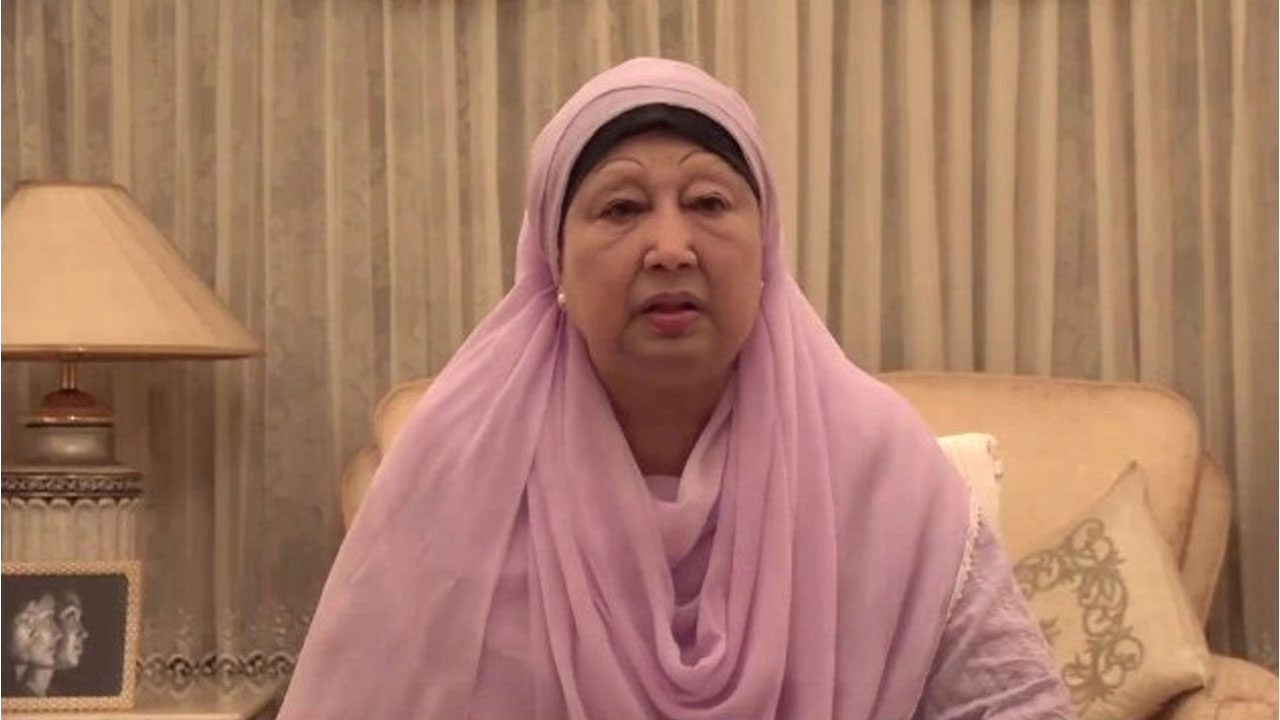 খুব শিগগিরই গণতন্ত্র পুনঃপ্রতিষ্ঠিত দেখতে পাব, এই হোক অঙ্গীকার